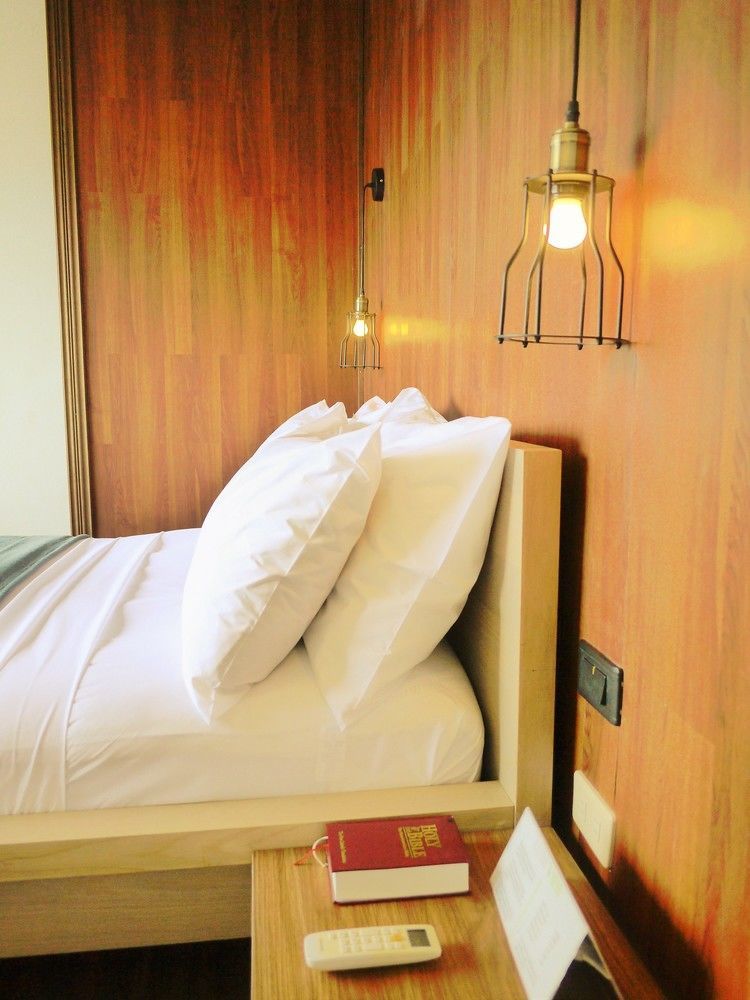 Luxeview Hotel Balabag  Eksteriør billede