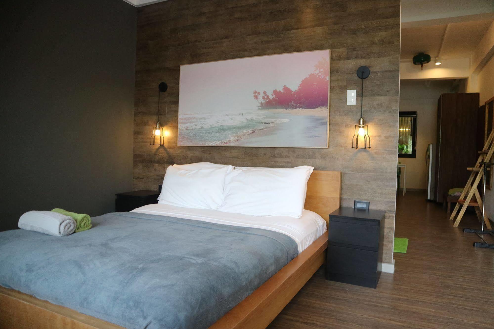 Luxeview Hotel Balabag  Eksteriør billede